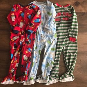 3T Carter’s fleece footed pajamas (lot of 3)